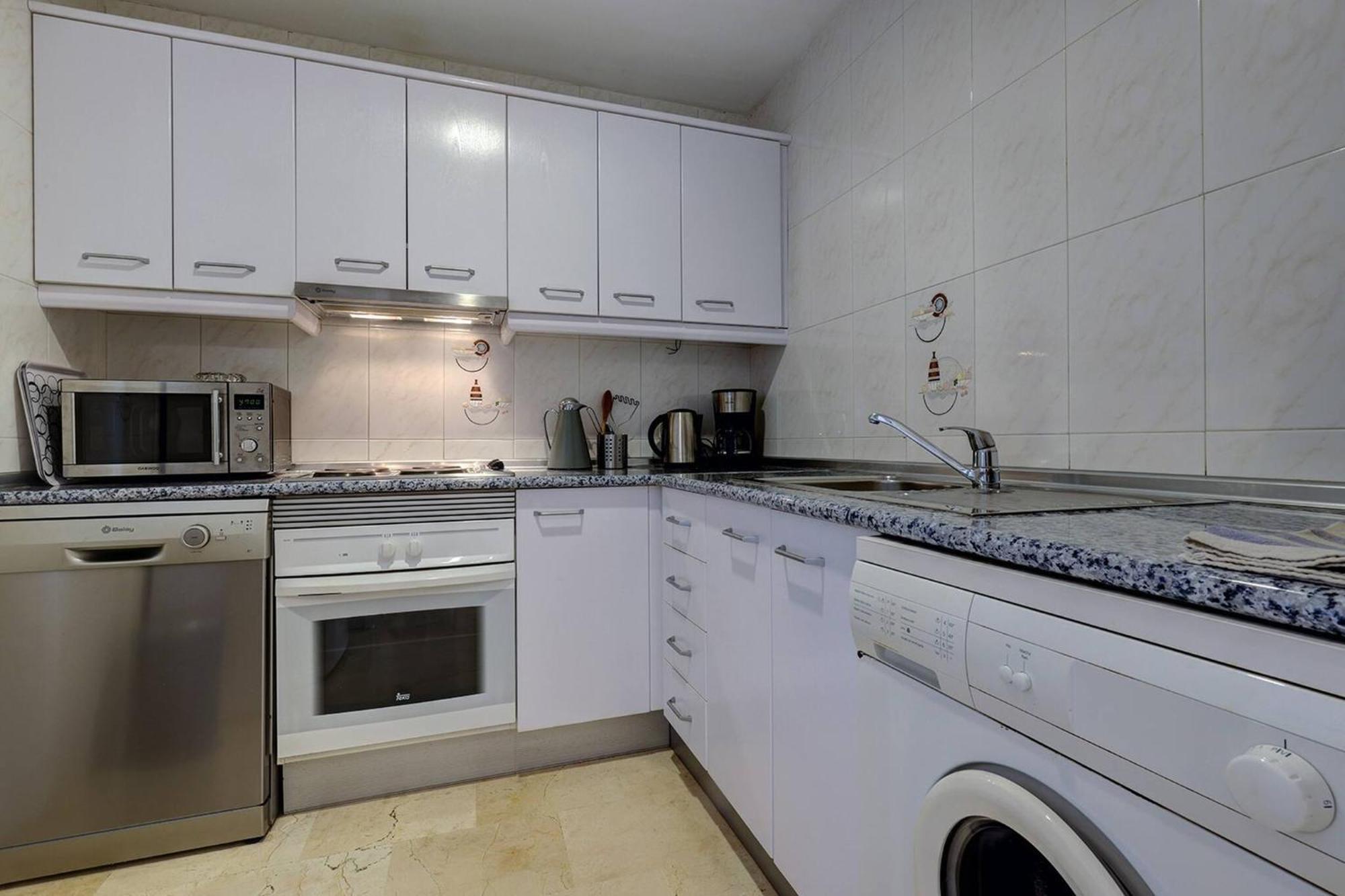 053 - Two Bed Mijas Golf Apartment In Popular Matchroom Golf Club فوينخيرولا المظهر الخارجي الصورة