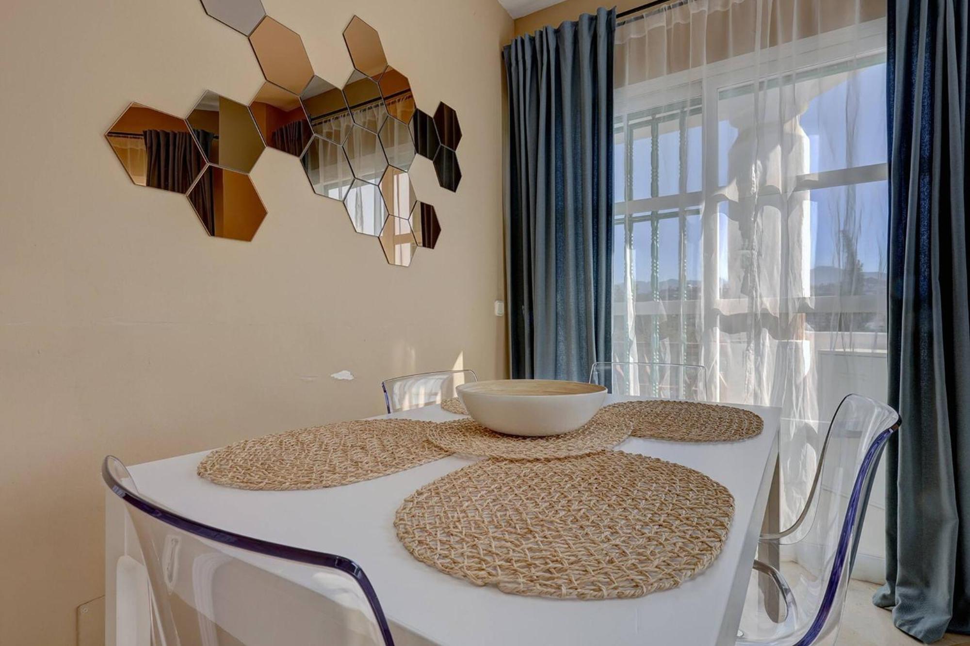 053 - Two Bed Mijas Golf Apartment In Popular Matchroom Golf Club فوينخيرولا المظهر الخارجي الصورة